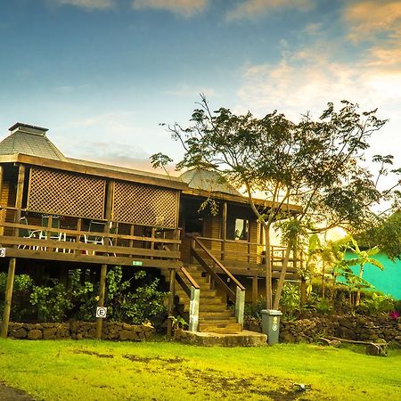 Cabanas Tokerau Hanga Roa Exterior photo
